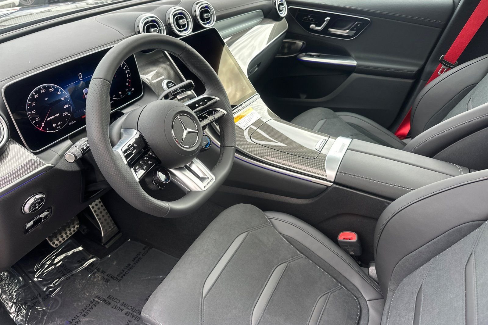 2025 Mercedes-Benz GLC AMG GLC63 S - Photo 6