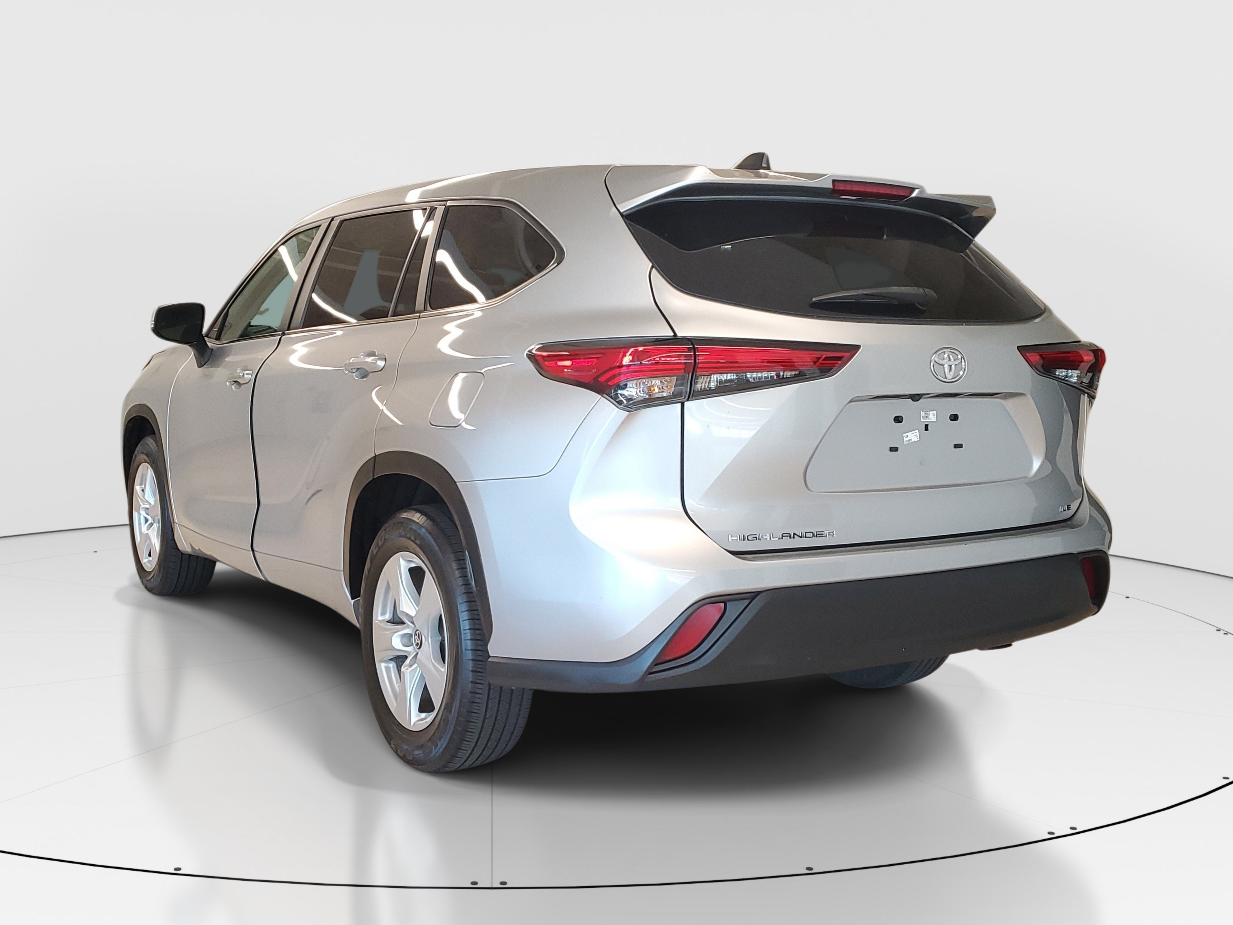 Used 2023 Celestial Silver Metallic Toyota LE image 4