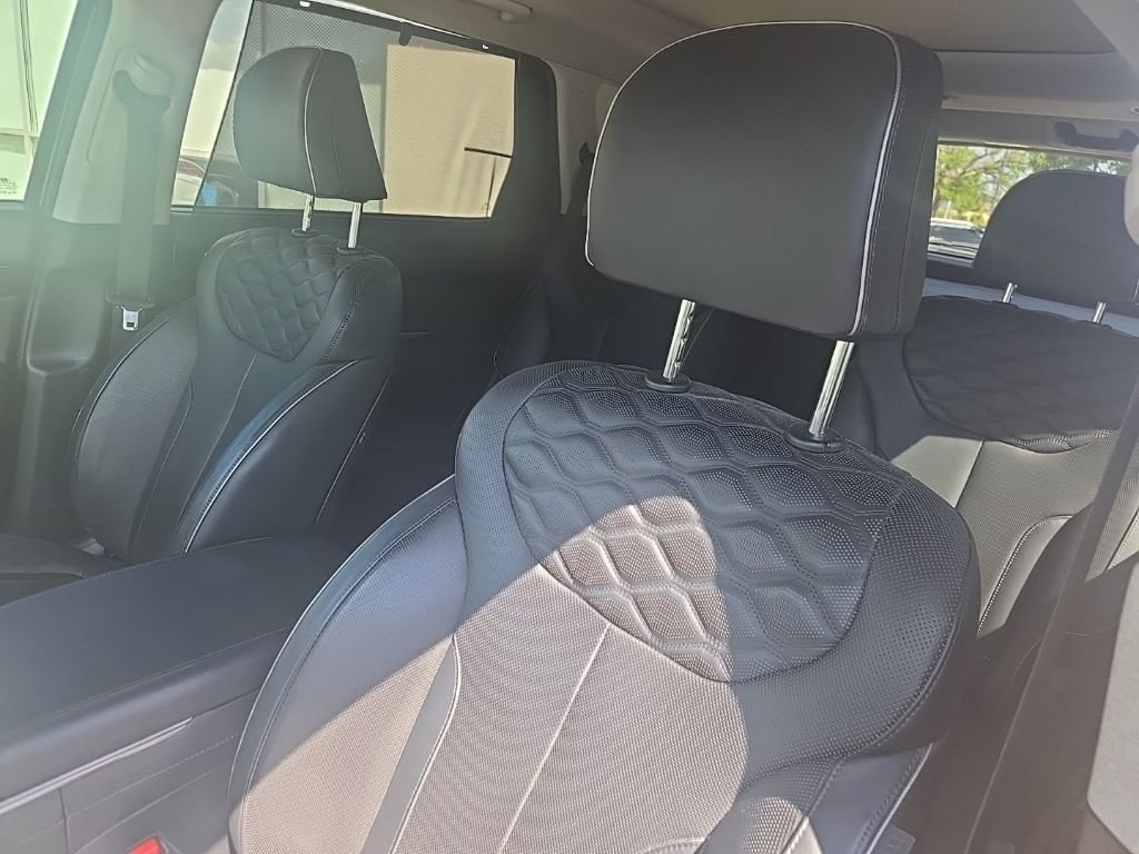 Used 2021 Blue Hyundai Limited image 11