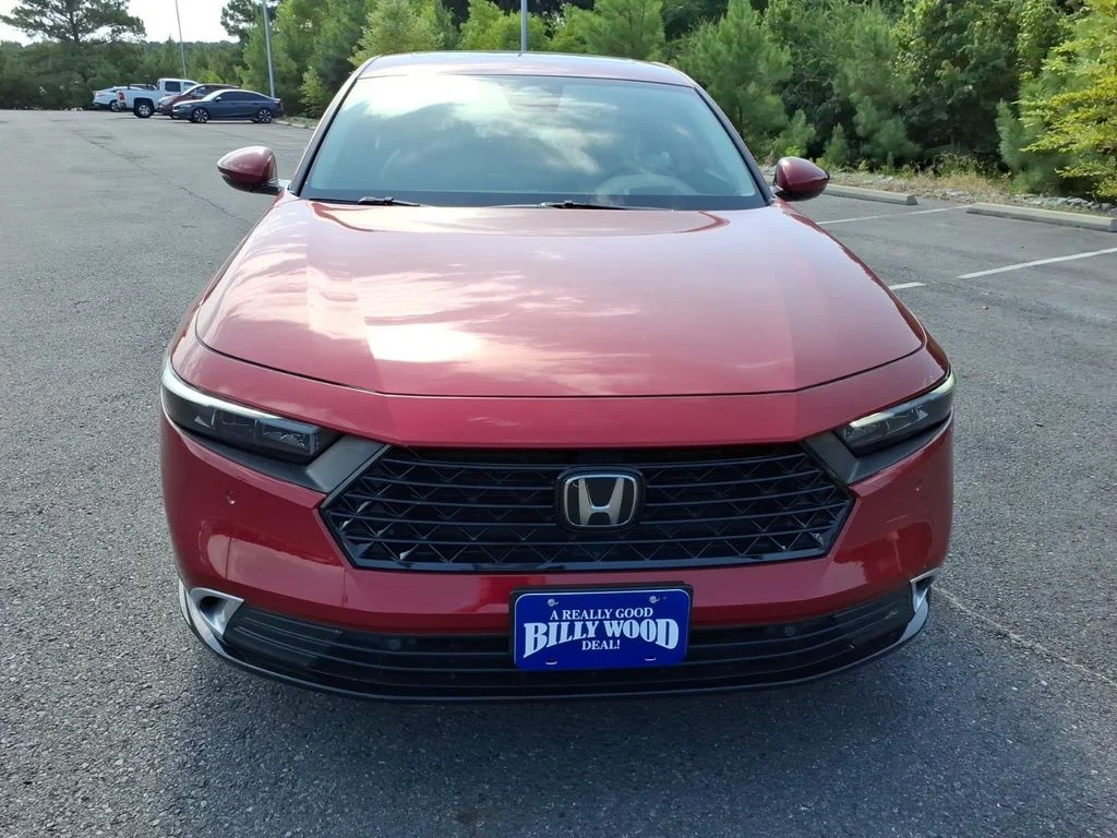 Used 2023 Radiant Red Metallic Honda Touring image 7