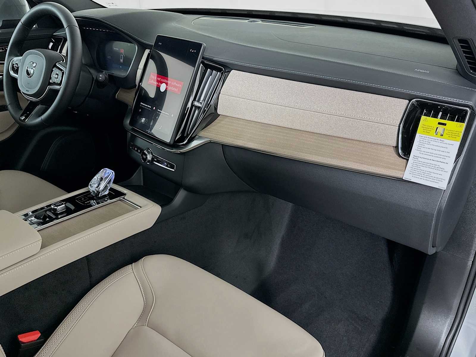 New 2026 Vapour Grey Volvo Plus image 28