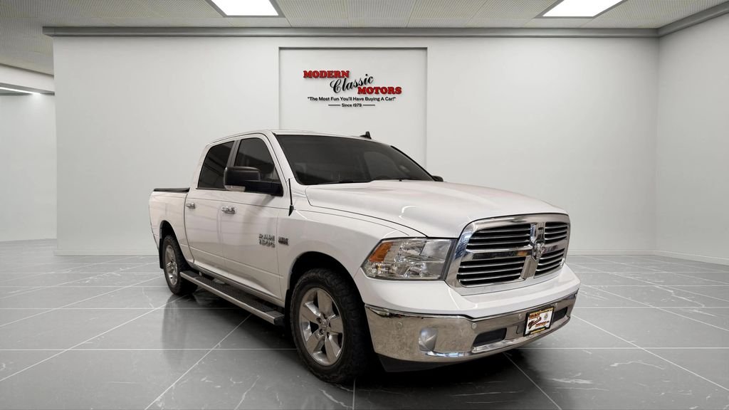 2017 RAM 1500 Big Horn 4x4 Crew Cab 5'7's photo