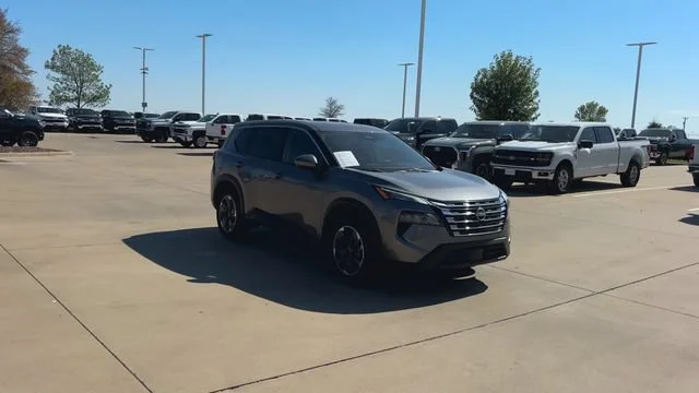 Used 2024 Nissan Rogue SV with VIN 5N1BT3BA8RC704137 for sale in Waxahachie, TX