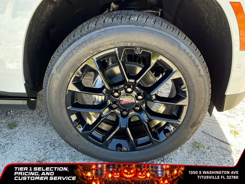 New 2026 Glacier White Tricoat GMC Denali image 12