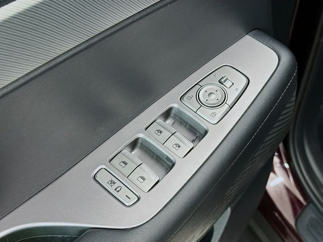 Used 2023 Red Hyundai SEL image 18