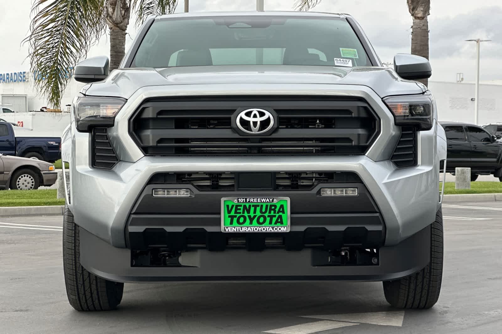 2026 Toyota Tacoma SR5 - Photo 9
