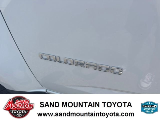 Used 2020 White Chevrolet Z71 image 9
