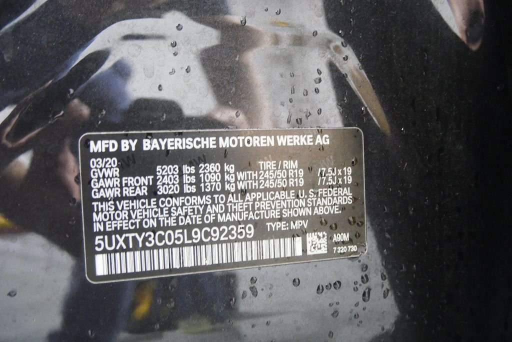 Used 2020 Dark Graphite BMW sDrive30i image 14