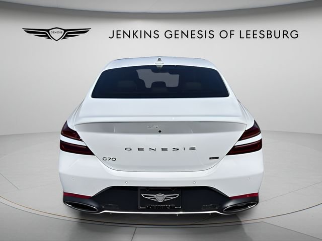New 2026 White Genesis 3.3T Sport Prestige image 8
