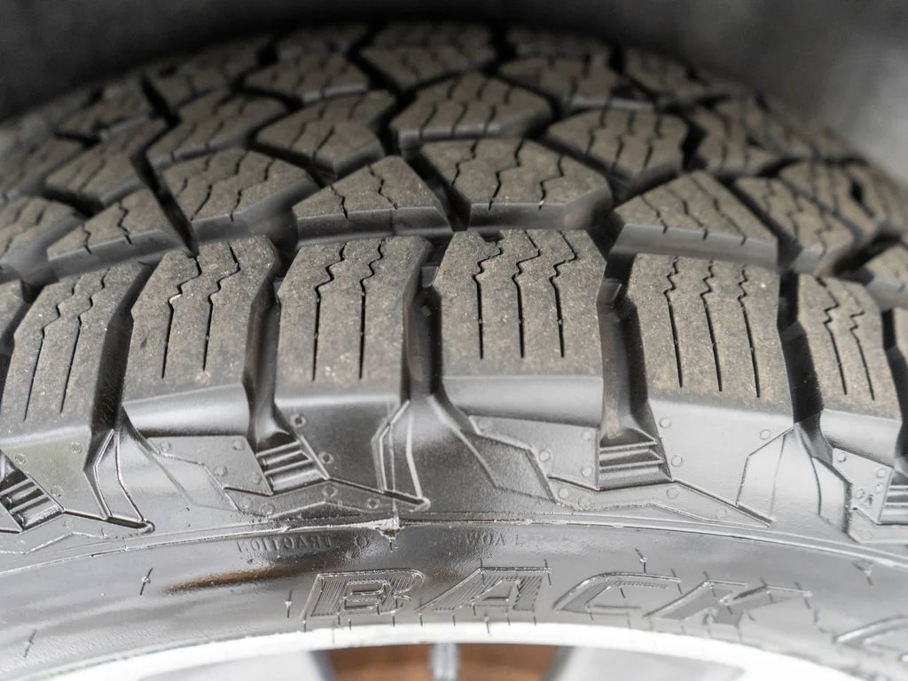 Used 2013 Gray Dodge SXT image 26