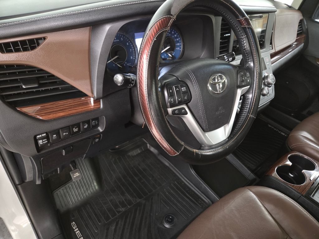Used 2017 White Toyota Limited Premium image 19