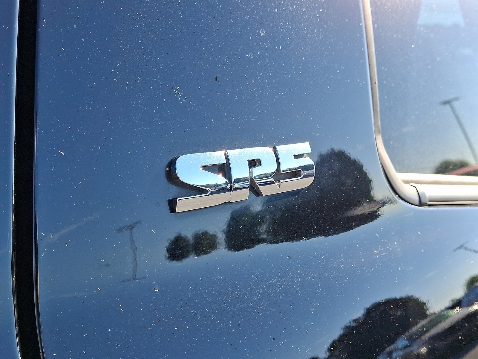 Used 2017 Black Toyota SR5 image 32
