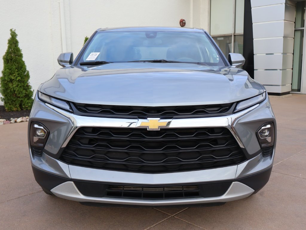 Used 2025 Chevrolet Blazer 2LT with VIN 3GNKBHR44SS233096 for sale in Kansas City