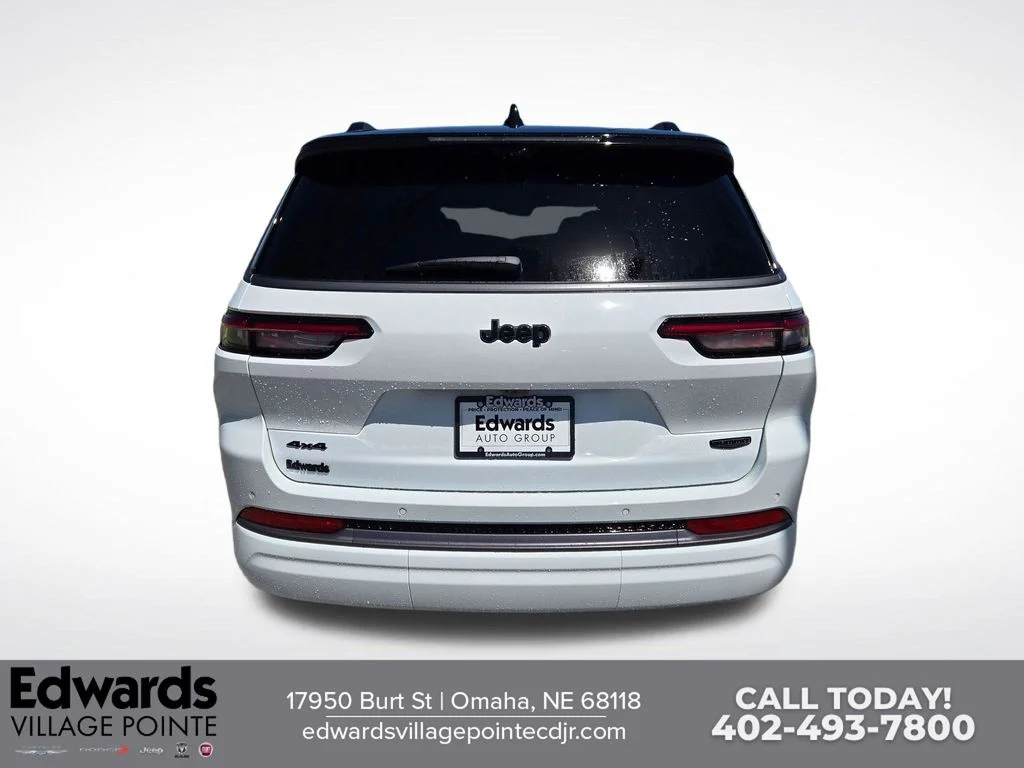 New 2026 Bright White Clear-Coat Exterior Paint Jeep Summit image 4