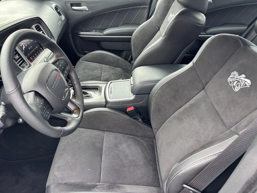 Used 2023 Blue Dodge R/T Scat Pack image 9