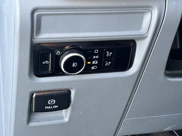 Used 2024 White Ford XLT image 27