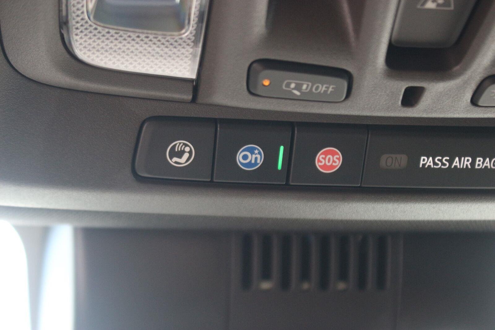 Used 2026 Sterling Metallic GMC Denali image 33