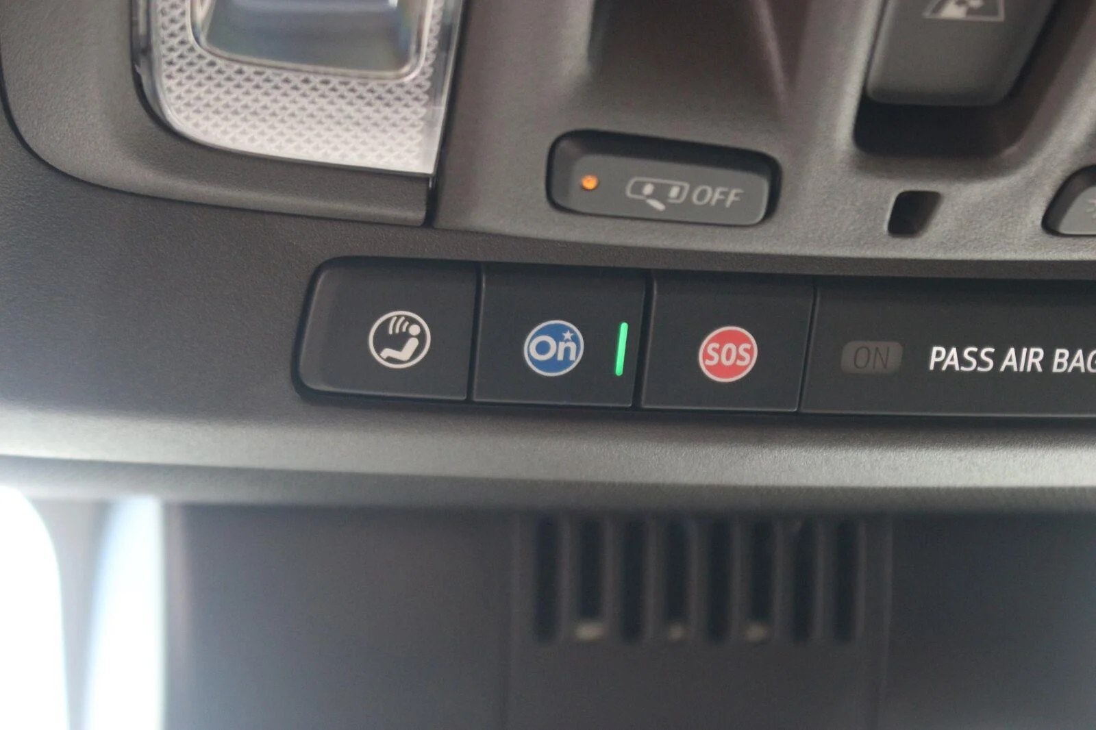 Used 2026 Sterling Metallic GMC Denali image 33