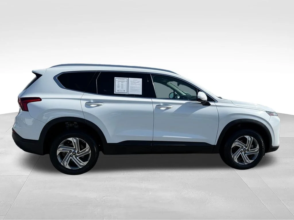 Used 2023 White Hyundai SEL image 28