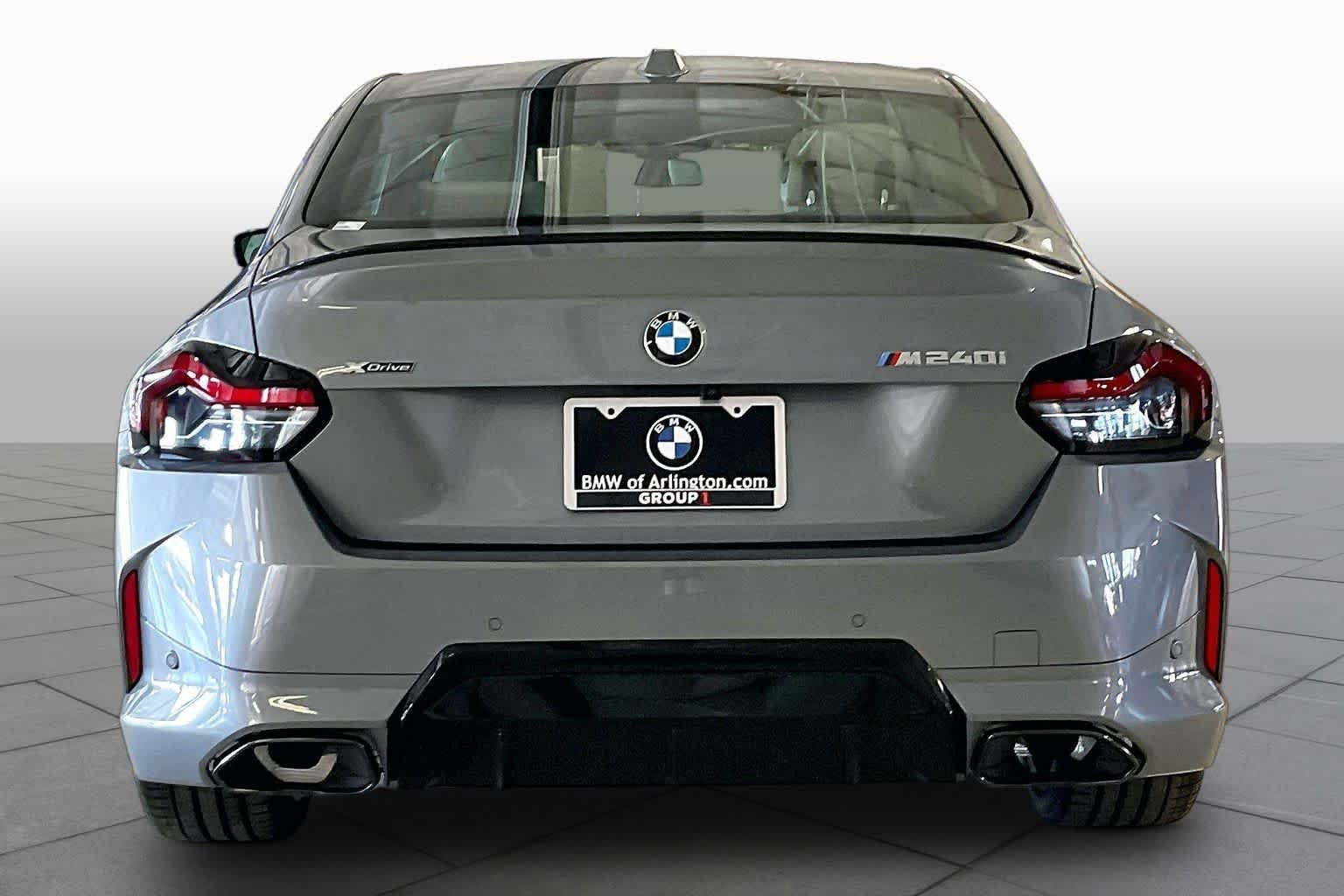 New 2026 Skyscraper Grey Metallic BMW M240i xDrive image 4
