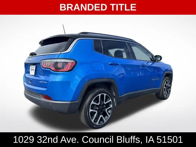 Used 2018 Blue Jeep Limited image 7
