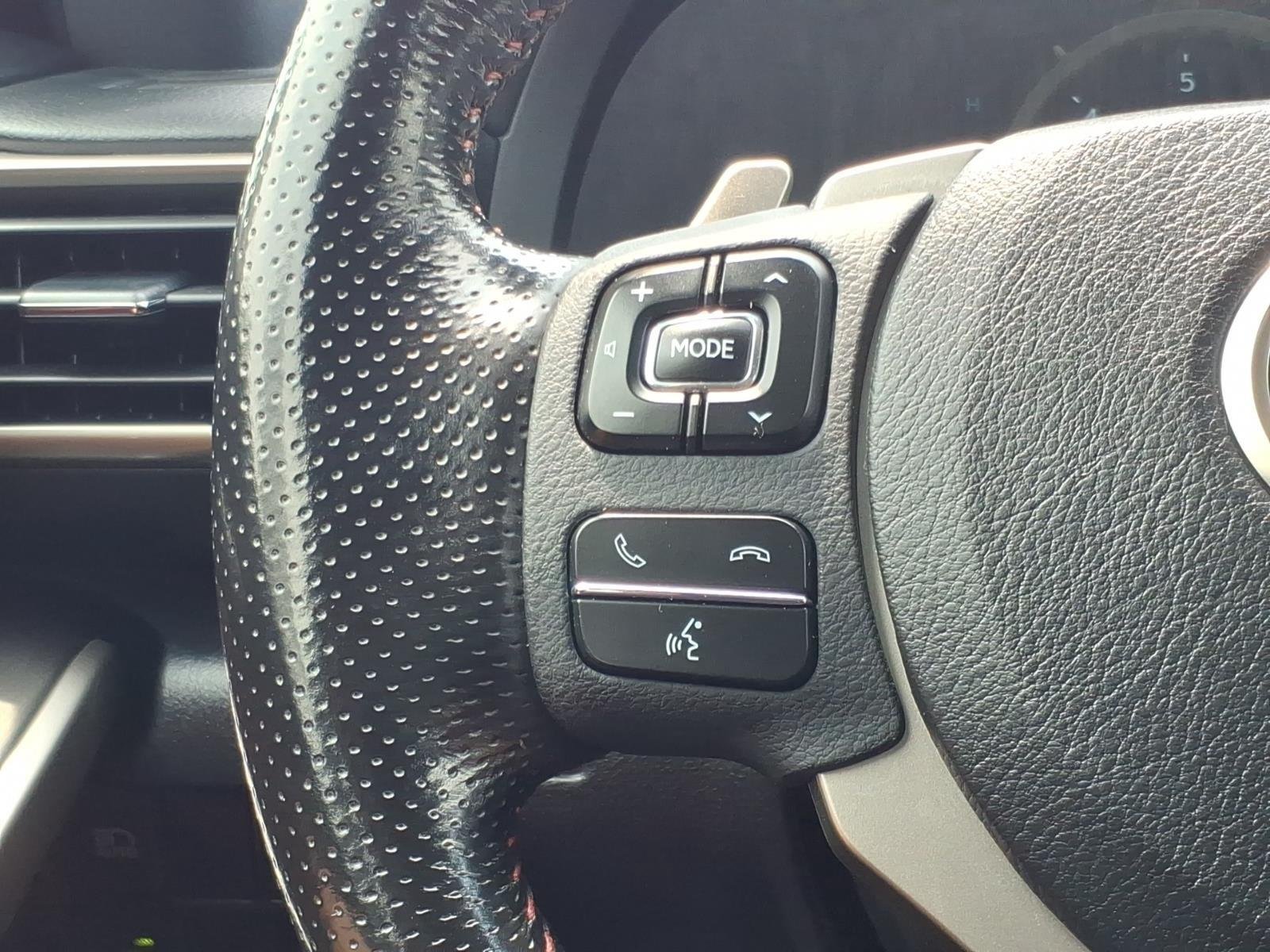 Used 2019 Ultra White Lexus IS 350 F SPORT image 27