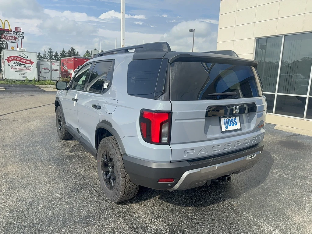 New 2026 Sonic Gray Pearl Honda TrailSport Elite image 7