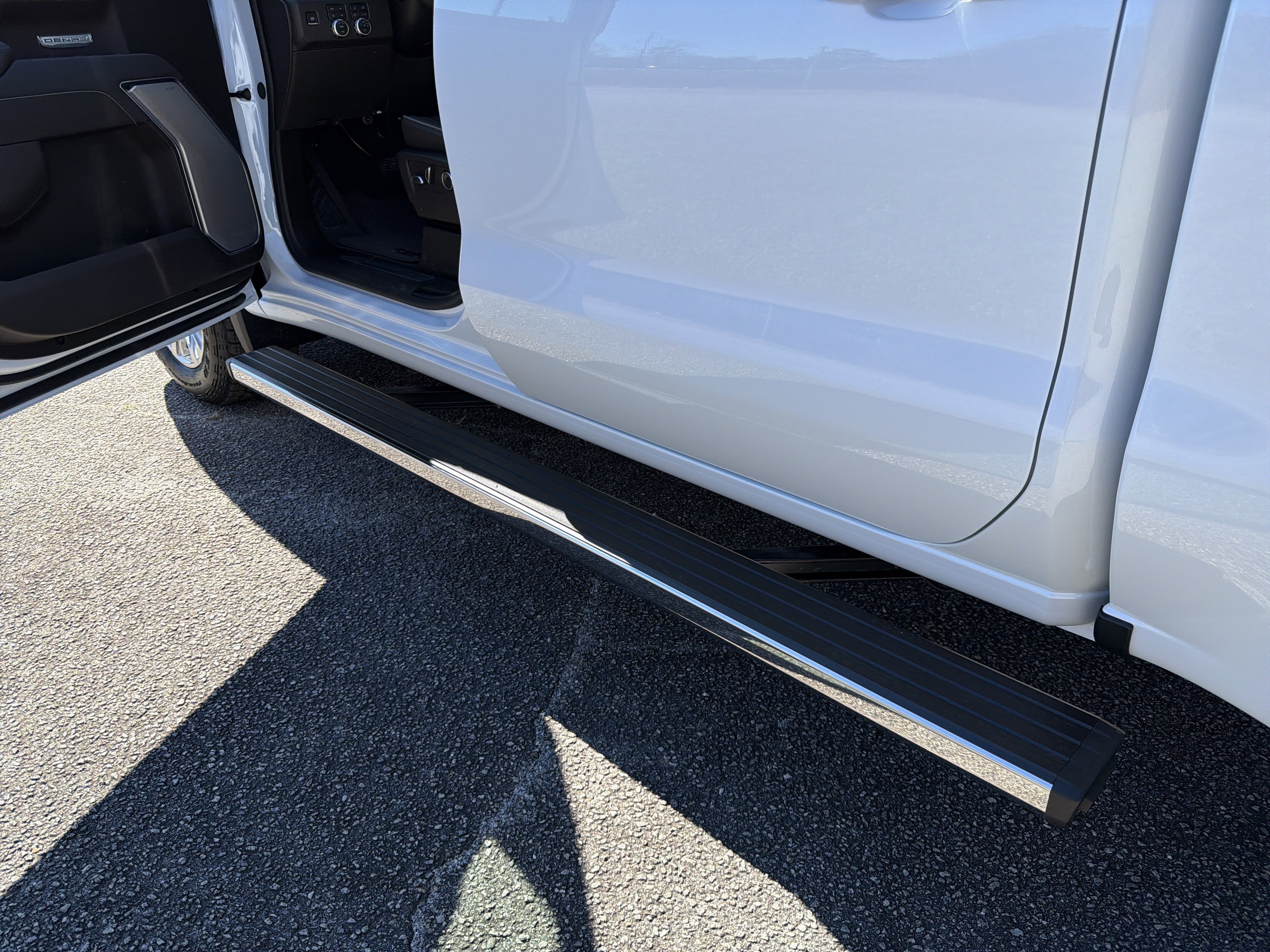 New 2026 Glacier White Tricoat GMC Denali image 36
