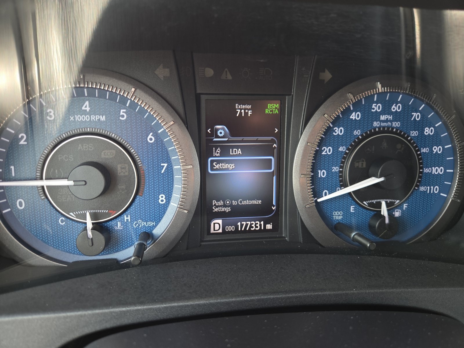 2018 Toyota Sienna XLE - Photo 20