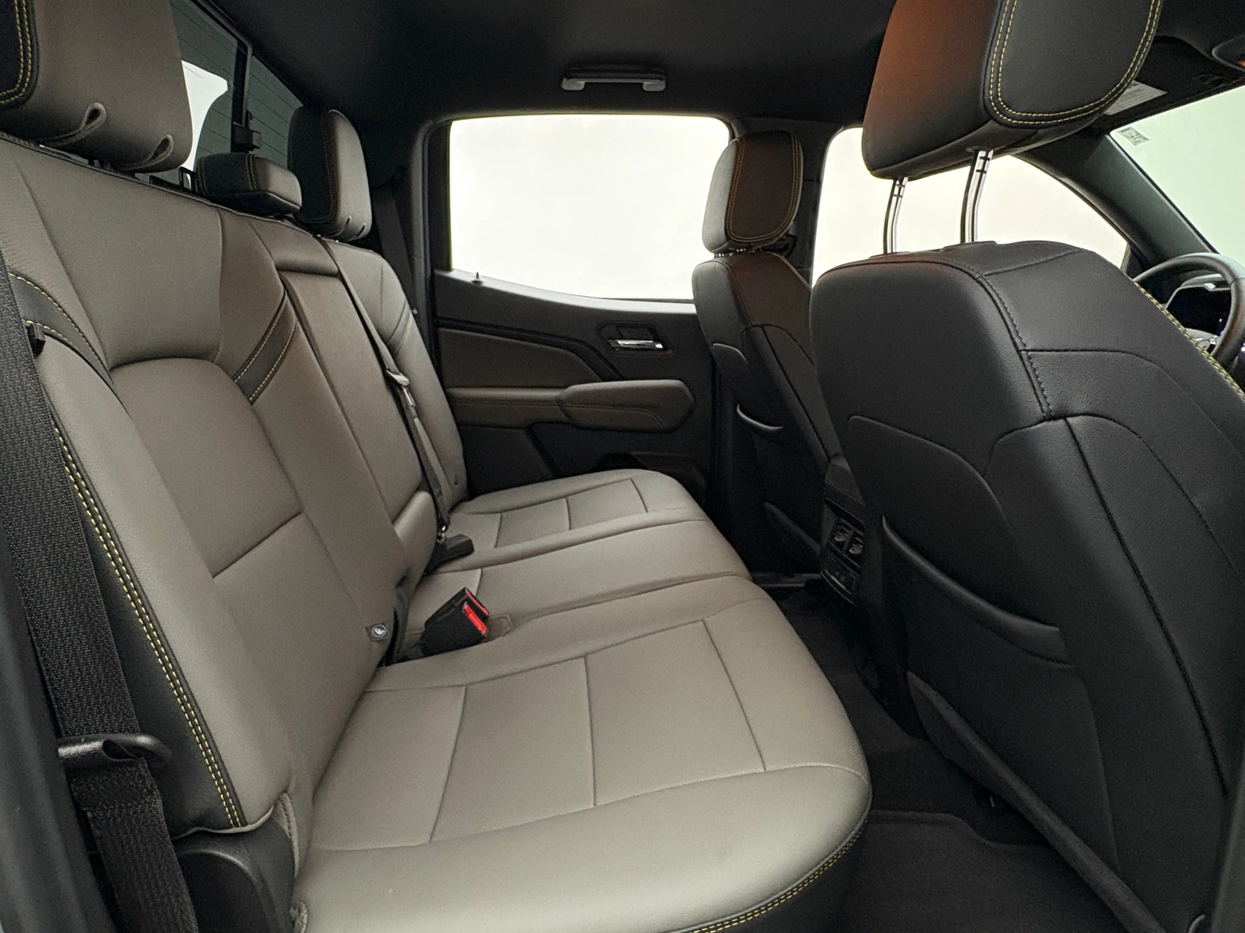 Used 2025 Sterling Gray Metallic Chevrolet ZR2 image 36