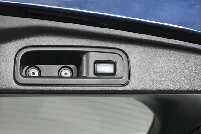 Used 2019 Blue Honda Touring image 25