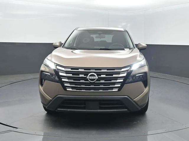 Used 2024 Beige/tan Nissan SV image 35