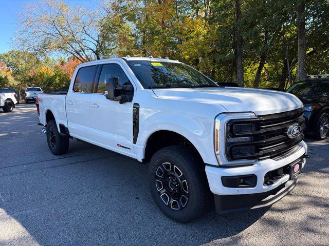 2027 Ford Super Duty F-350® Platinum®