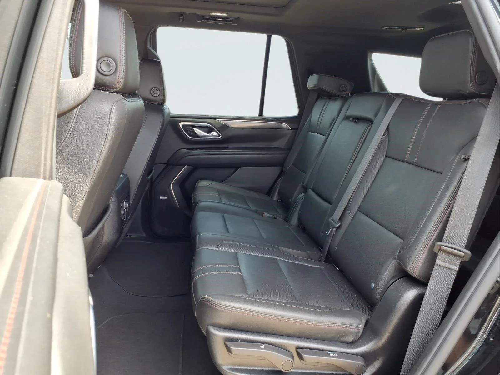 Used 2023 BLACK Chevrolet RST image 11