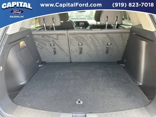 Used 2025 Gray Chevrolet LT image 16