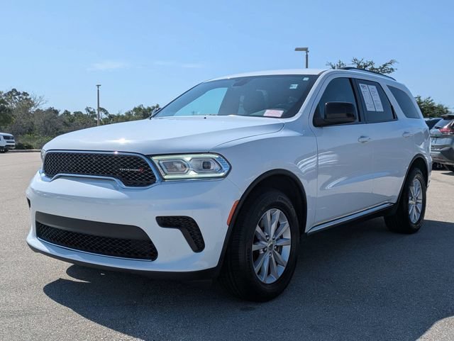 Used 2024 White Knuckle Clearcoat Dodge SXT image 9