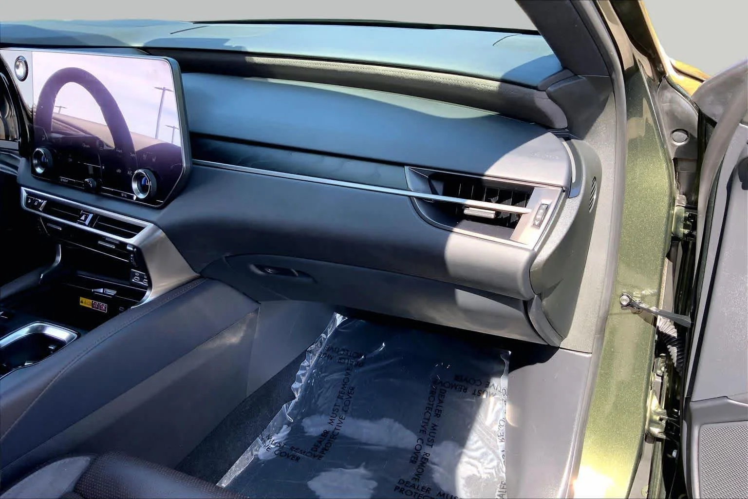Certified Used 2024 NORI GREEN PEARL Lexus Luxury image 19