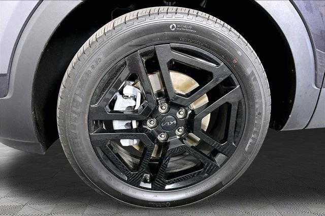 Used 2025 Gray Kia SX-Prestige X-Line image 33