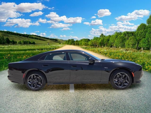 New 2026 Diamond Black Crystal Pearlcoat Dodge R/T image 7