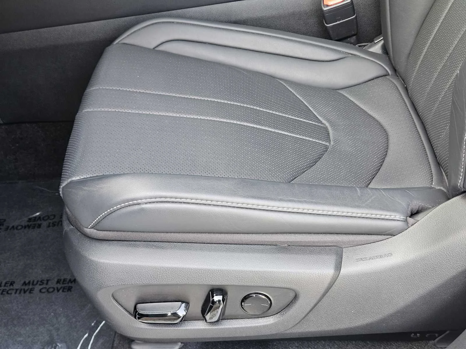 Certified Used 2024 ULTRA WHITE Lexus F SPORT Handling image 19