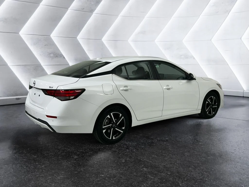 Used 2024 White Nissan SV image 4