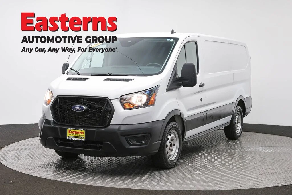 Used 2022 White Ford Base image 1