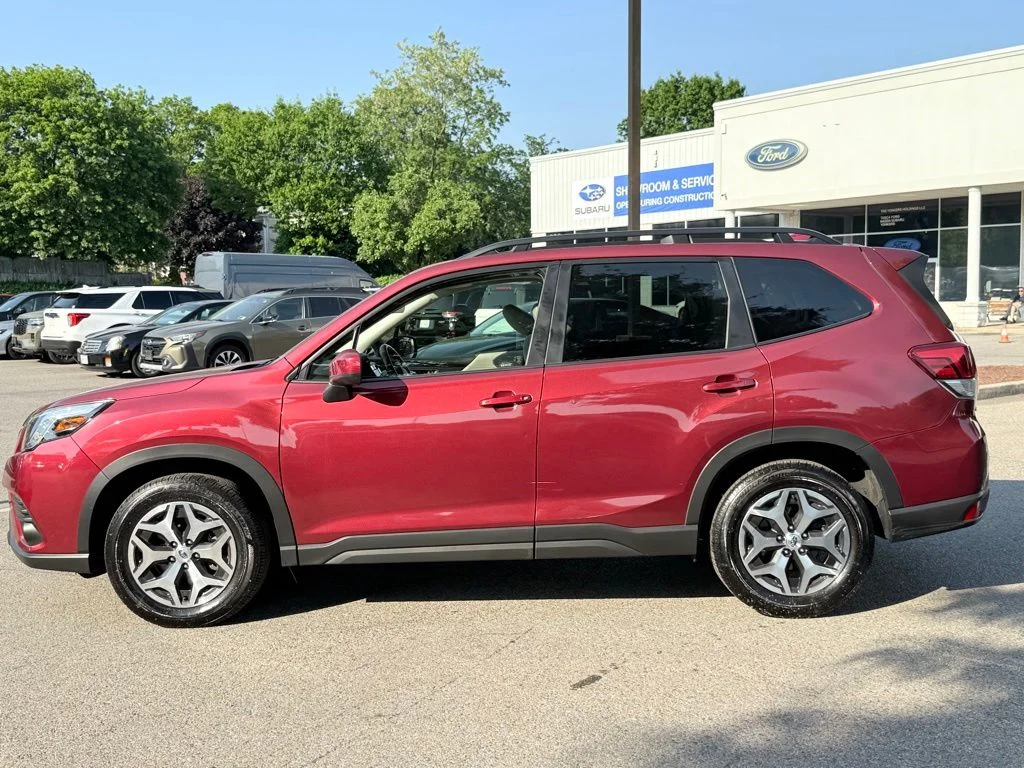 Used 2023 Red Subaru Premium image 9