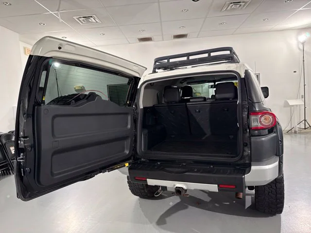 Used 2012 Black Toyota Base image 10