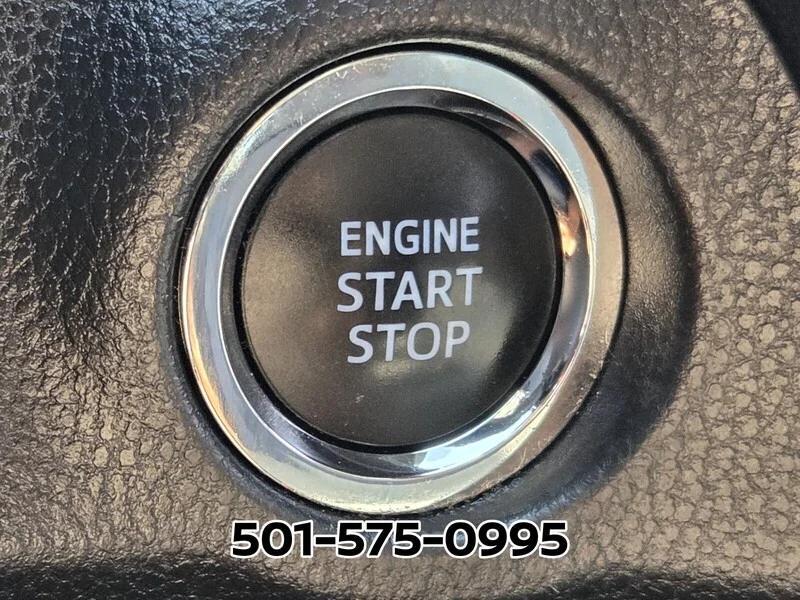 Used 2021 Magnetic Gray Metallic TOYOTA XLE FWD image 25