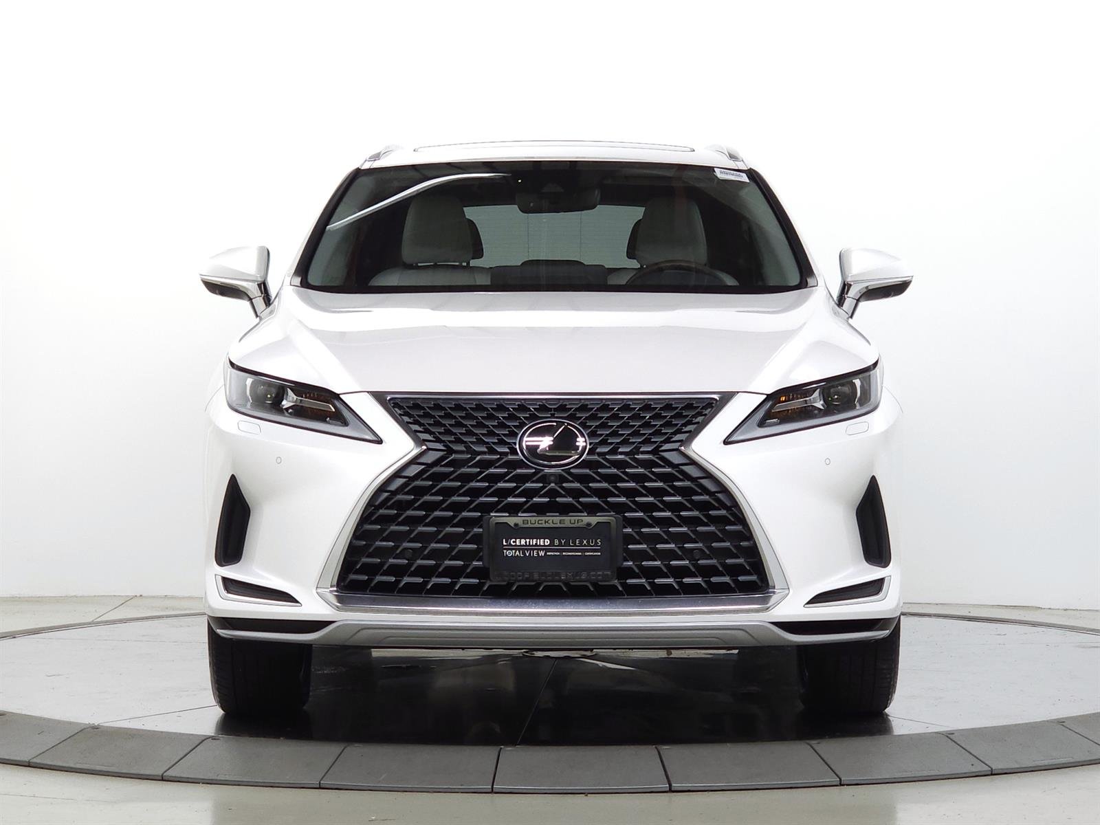 Certified Used 2020 White Lexus  image 2