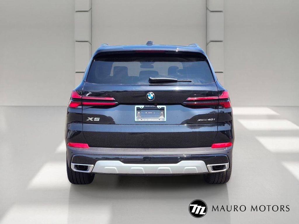 New 2026 Black BMW xDrive40i image 3