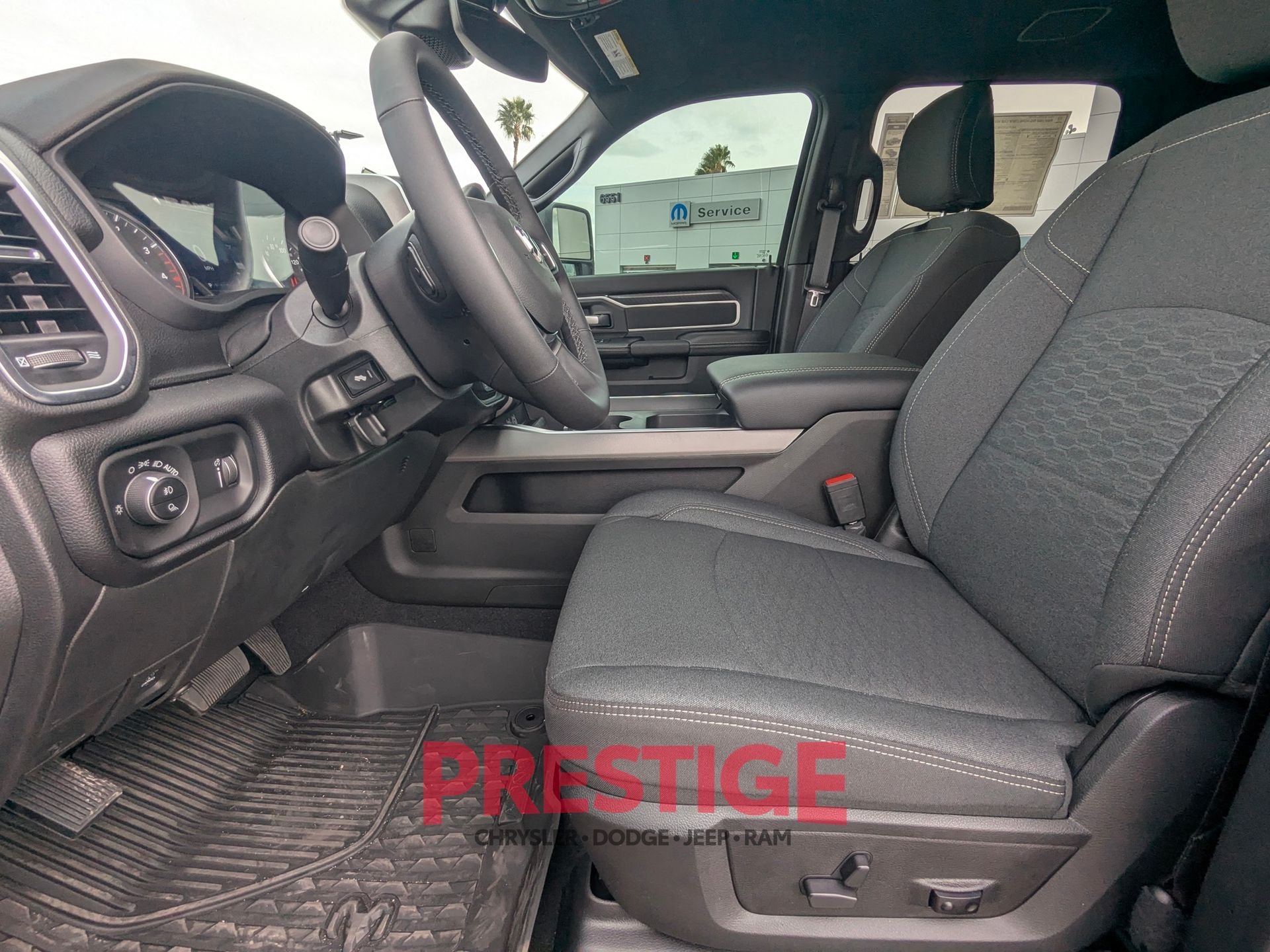 2025 RAM 2500 Big Horn - Photo 23