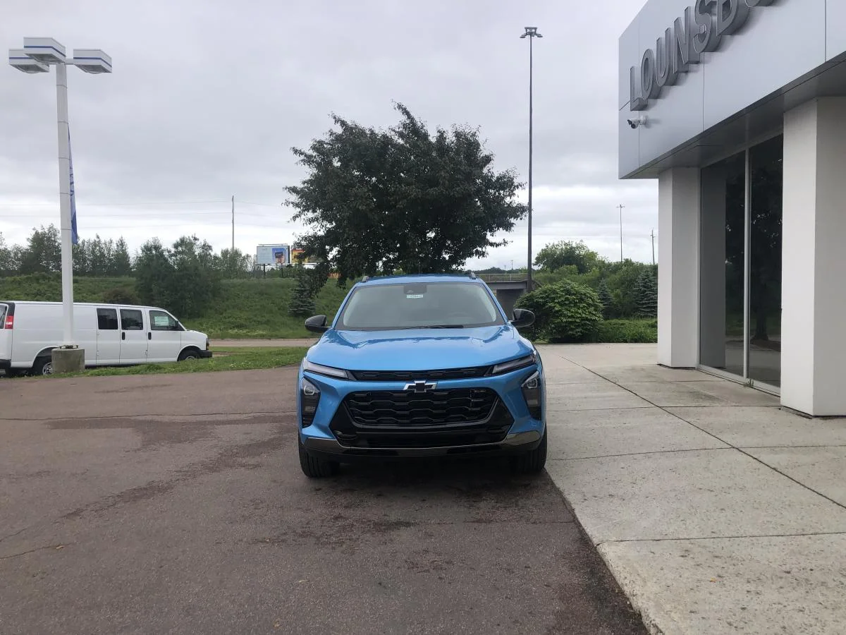 New 2026 Blue Chevrolet Fwd 4dr Activ image 3