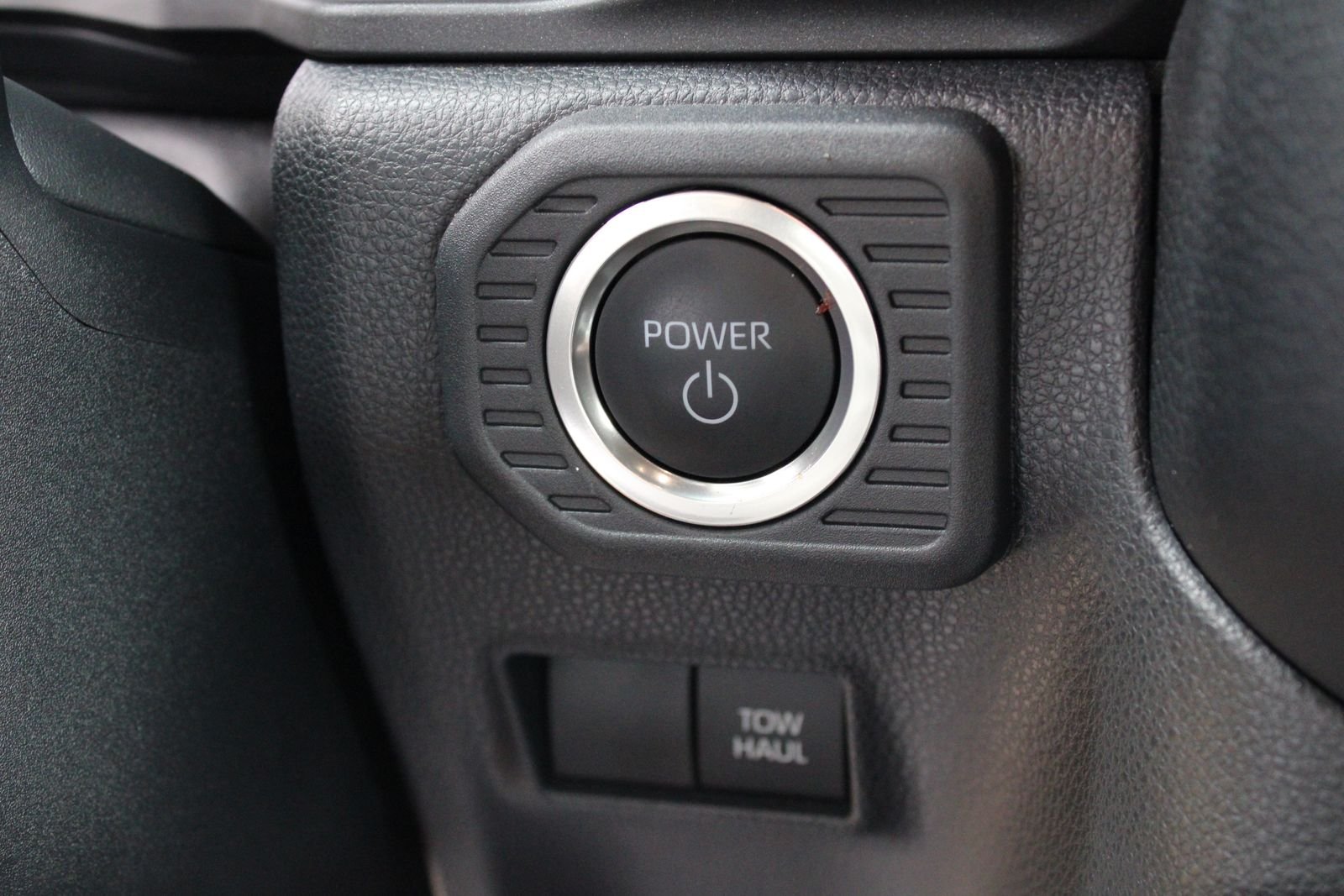 Used 2025  Toyota Base image 25